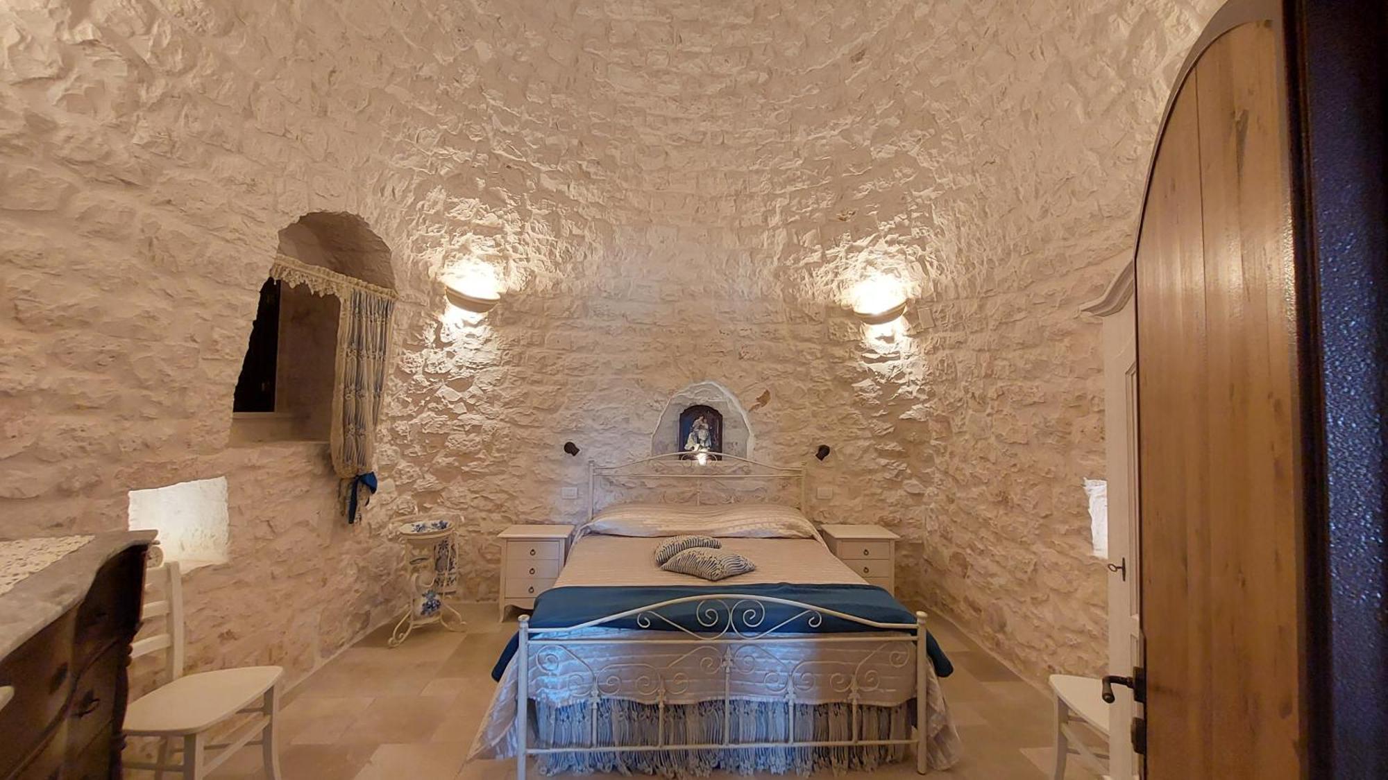 Valle D'Itria Trulli E Alcova Mikael Cisternino Exterior photo