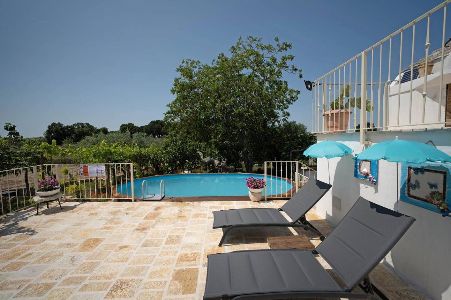 Valle D'Itria Trulli E Alcova Mikael Cisternino Exterior photo