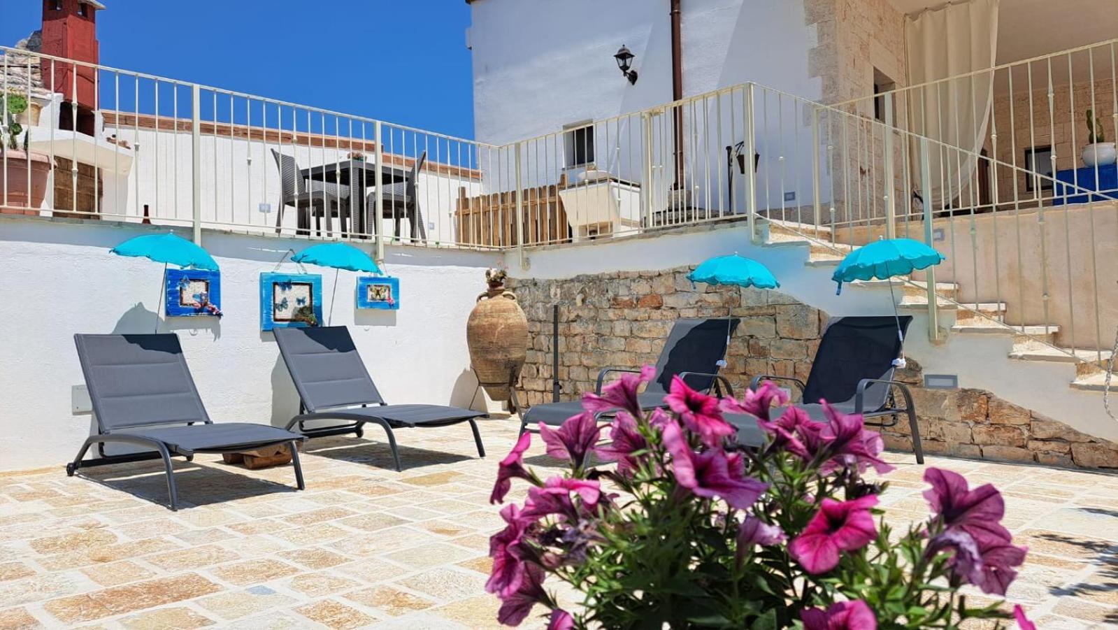 Valle D'Itria Trulli E Alcova Mikael Cisternino Exterior photo