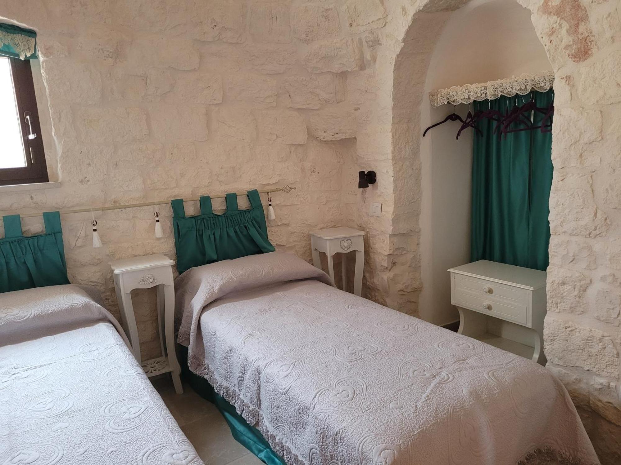 Valle D'Itria Trulli E Alcova Mikael Cisternino Exterior photo
